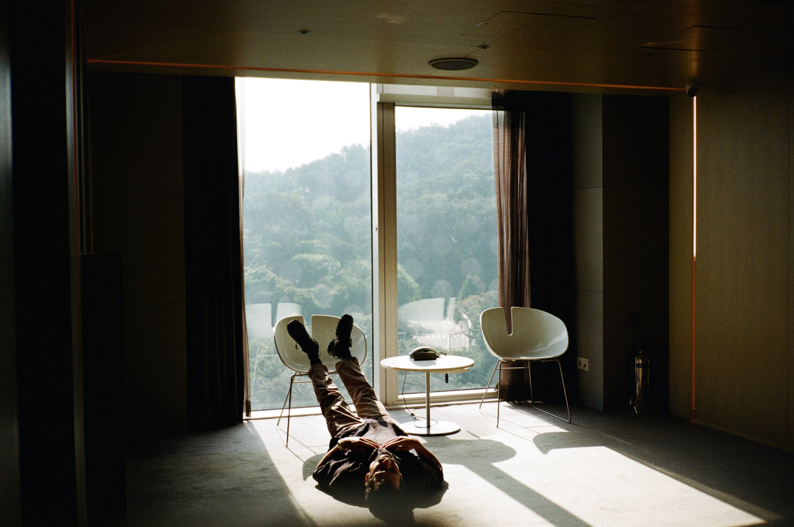 Hotel in Seoul – Self Portait 3