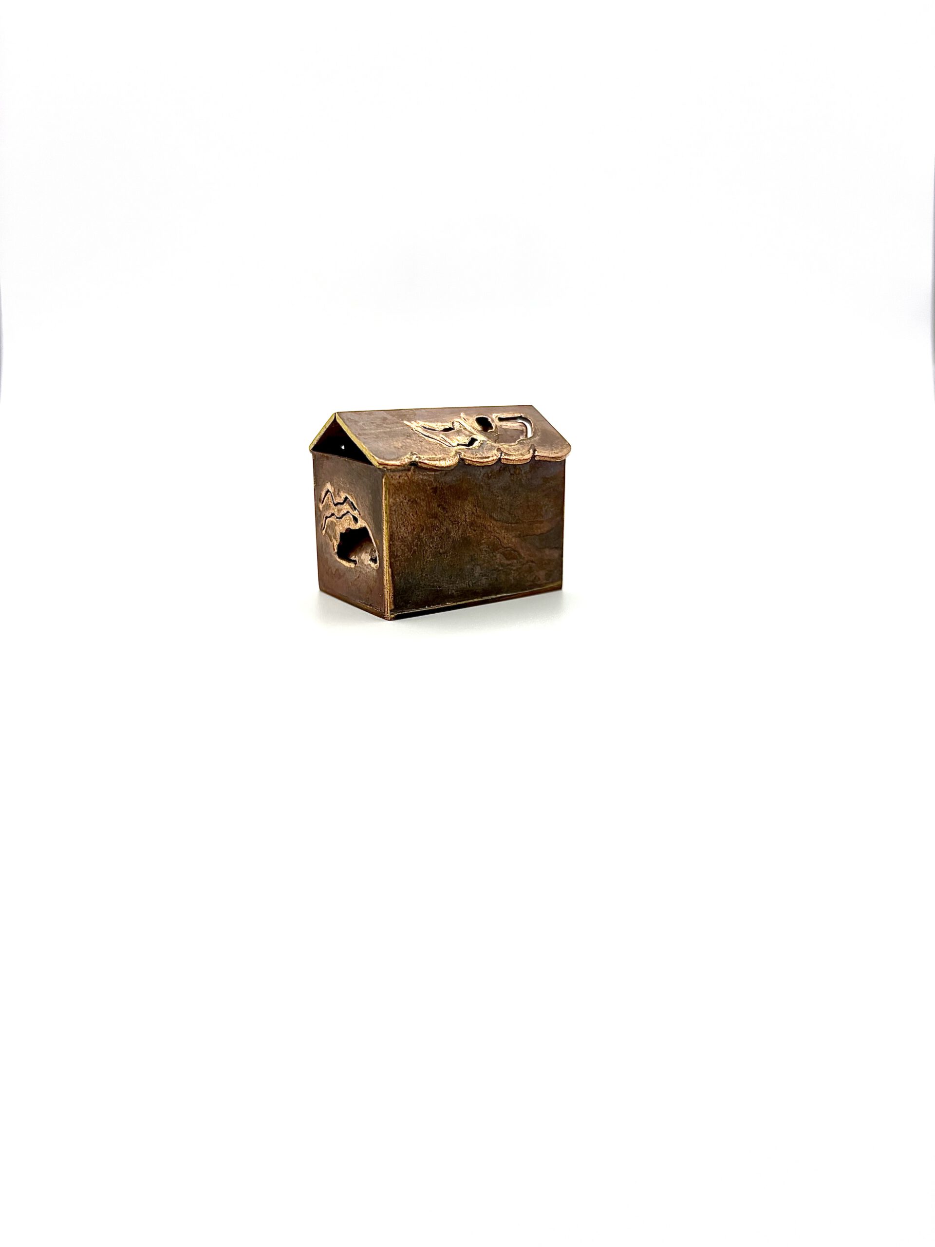 בתים שקטים